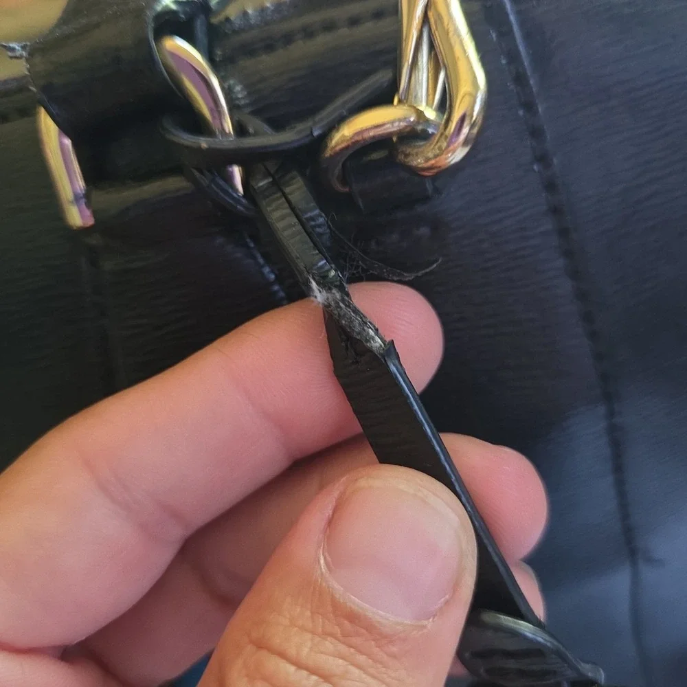 Lauren Ralph Lauren wear strap